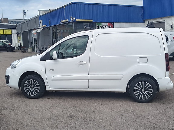 Peugeot Partner Electric 8 of 13