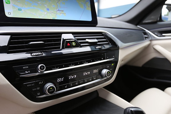 BMW 520d 21 of 26