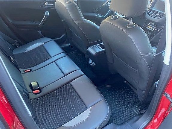 Peugeot 2008 10 of 22