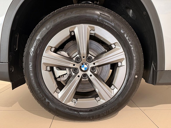 BMW X1 9 of 12