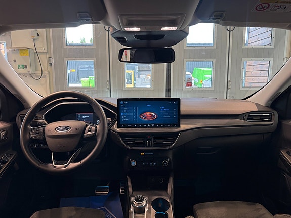 Ford Kuga 5 of 30