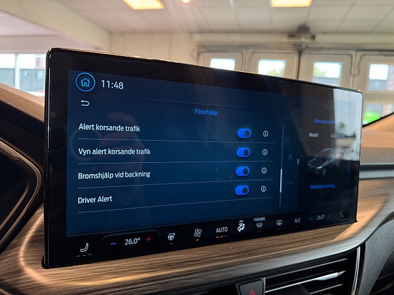 Ford Kuga 16 of 30