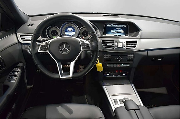 Mercedes-Benz E220 10 of 19