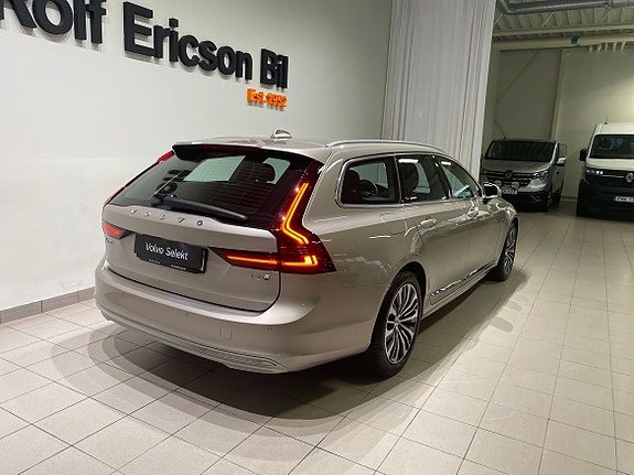 Volvo V90 4 of 5