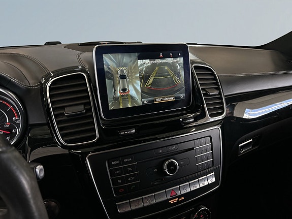 Mercedes-Benz GLE63 11 of 24