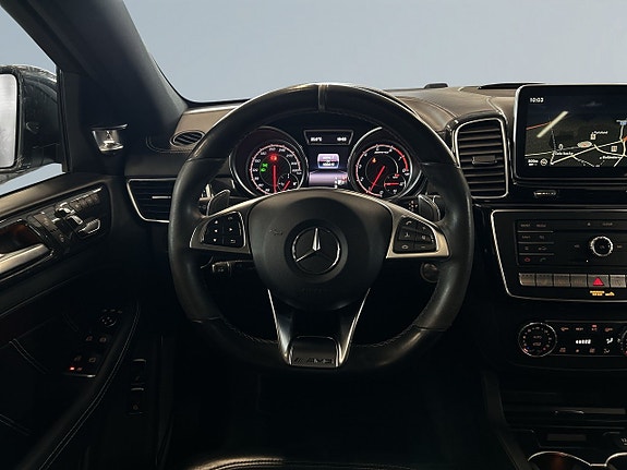 Mercedes-Benz GLE63 9 of 24