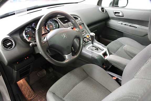 Peugeot 5008 5 of 5