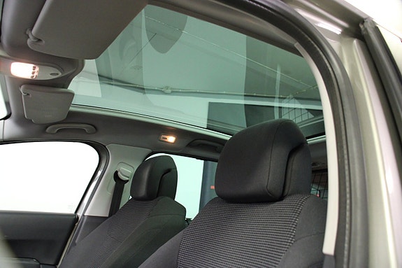 Peugeot 5008 7 of 16