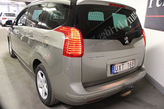 Peugeot 5008 12 of 16