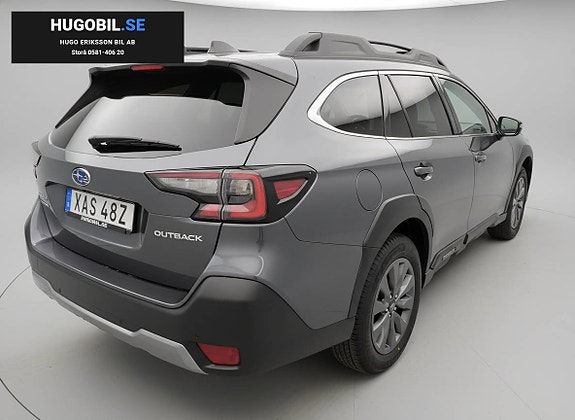 Subaru Outback 2 of 5