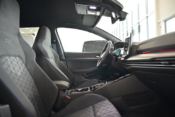 Volkswagen Golf I 23 of 27