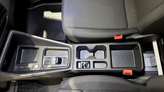 Volkswagen Caddy 17 of 19