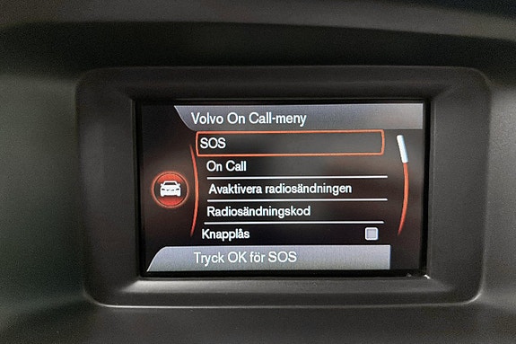 Volvo V40 16 of 22