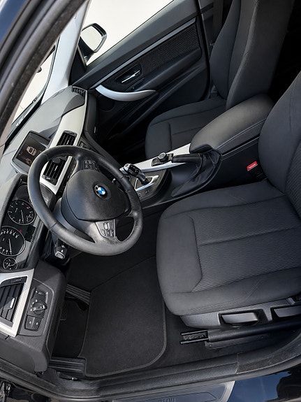 BMW 320d 7 of 7
