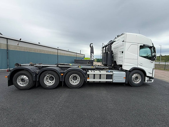 VOLVO FM 8x4 TRIDEM LÅGMIL LASTVÄXLARE 5 of 10