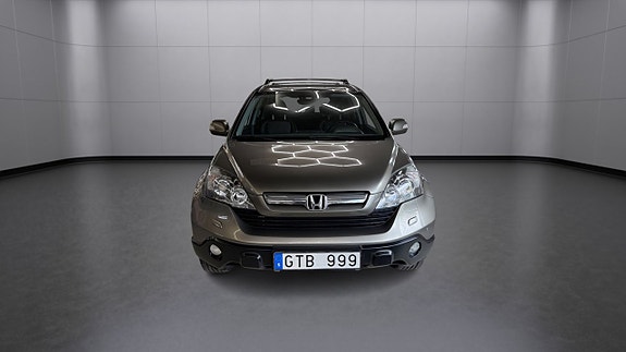 Honda CR-V 2 of 13