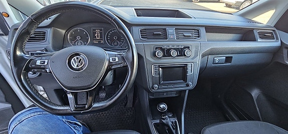 Volkswagen Caddy 19 of 22
