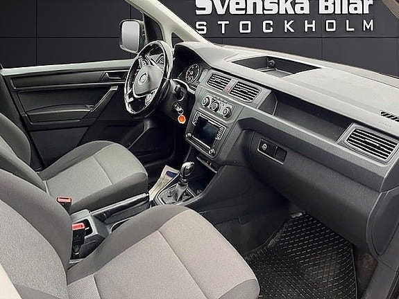 Volkswagen Caddy Maxi 9 of 12