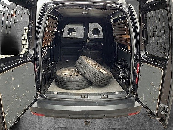 Volkswagen Caddy Maxi 11 of 12