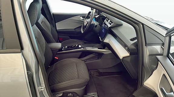 Ford Puma 3 of 5