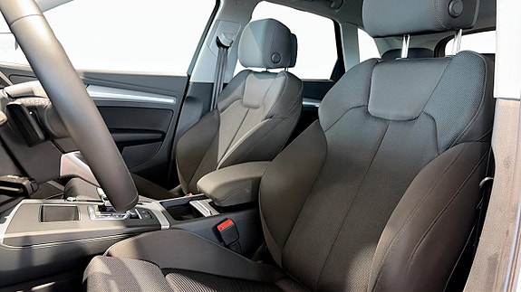 Audi Q5 9 of 15