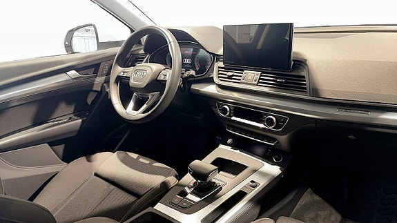 Audi Q5 12 of 15