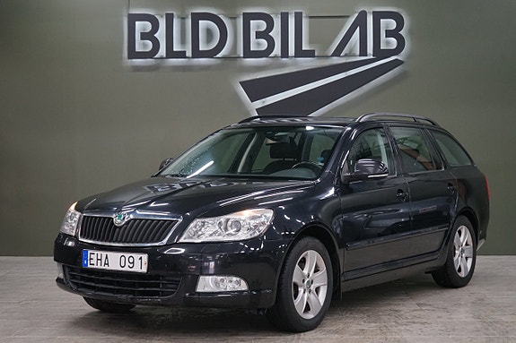 Skoda Octavia 3 of 5