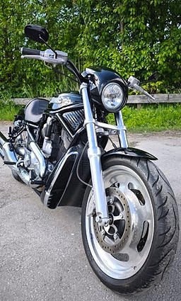 Harley-Davidson VRSCD V-Rod 8 of 10