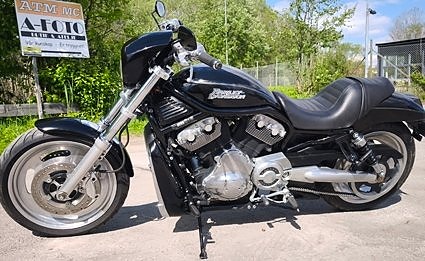 Harley-Davidson VRSCD V-Rod 2 of 10