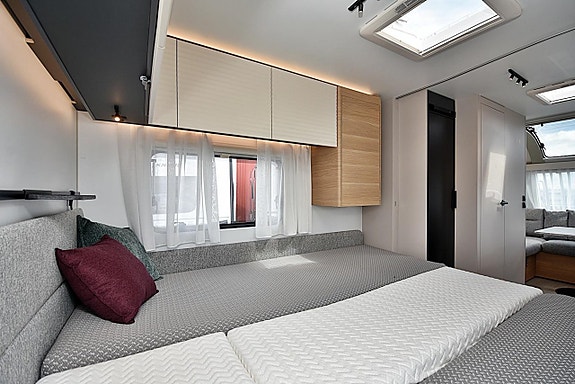 Adria 532 UL Adora, Långbäddar 17 of 27
