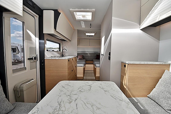 Adria 532 UL Adora, Långbäddar 10 of 27
