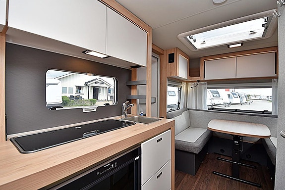 Knaus 460 EU Sport, Långbäddar 18 of 27