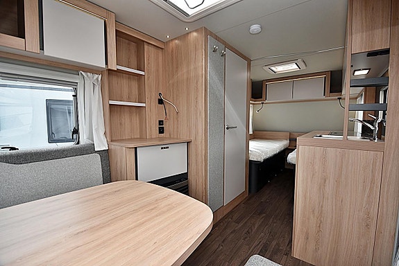 Knaus 460 EU Sport, Långbäddar 7 of 27