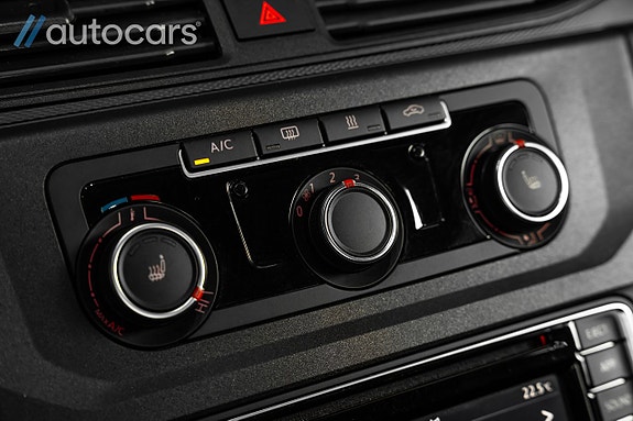 Volkswagen Caddy 24 of 30