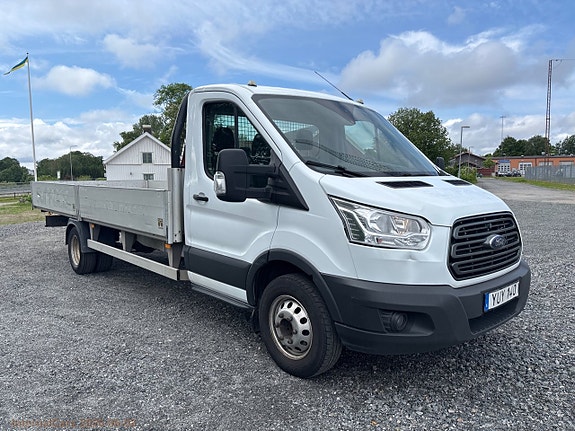 Ford Transit 3 of 5