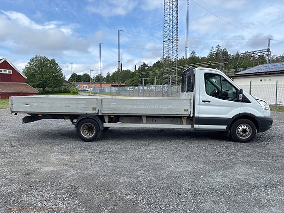 Ford Transit 4 of 5