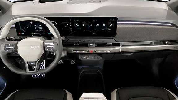 Kia EV3 7 of 24