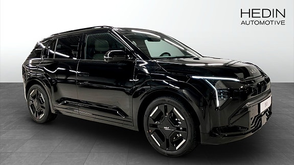 Kia EV3 3 of 24