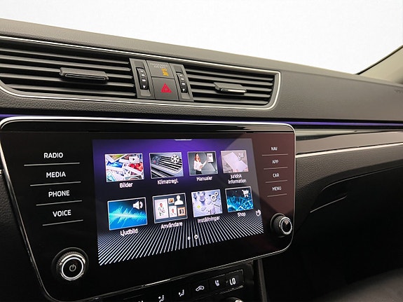 Skoda Superb 23 of 30