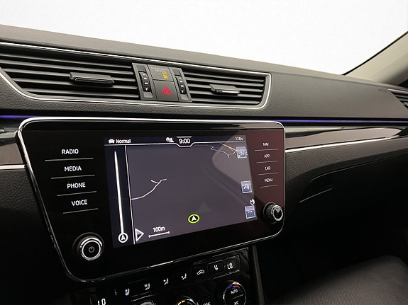 Skoda Superb 20 of 30