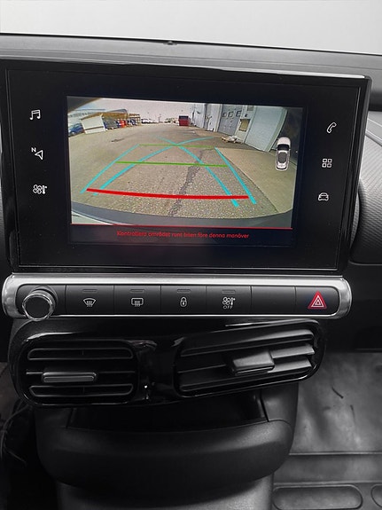 Citroen C4 Cactus 14 of 17