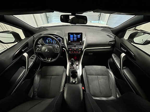 Mitsubishi Eclipse Cross 9 of 15