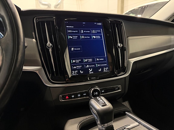 Volvo V90 13 of 25