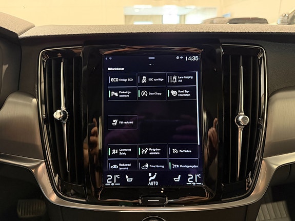 Volvo V90 16 of 25