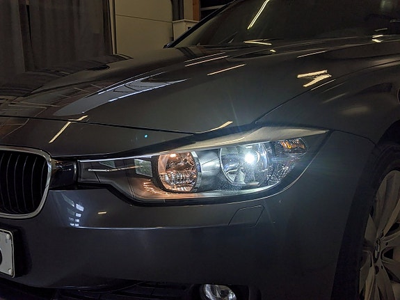 BMW 320d 14 of 29