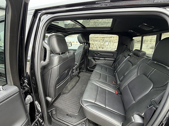 Dodge RAM 1500 10 of 10