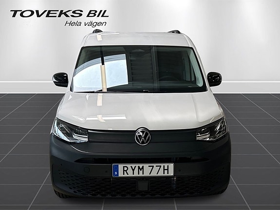 Volkswagen Caddy Maxi 8 of 12