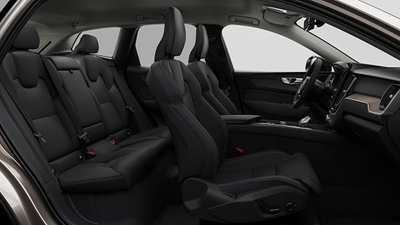 Volvo XC60 11 of 13