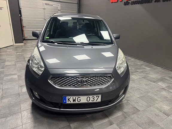 Kia Venga 2 of 9