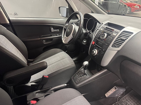 Kia Venga 7 of 9